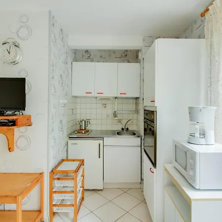 아파트 A Cauterets: 4 Pers, Parking, Proche Telecabine Et Centre - Fr-1-401-48