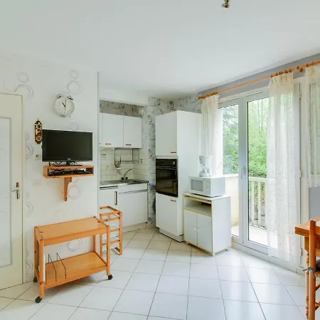 A Cauterets: 4 Pers, Parking, Proche Telecabine Et Centre - Fr-1-401-48 * 코트레